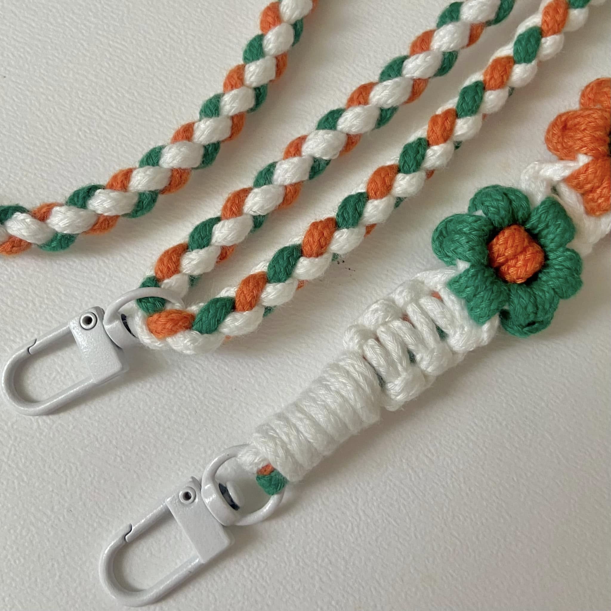 [Tặng thẻ cài ĐT] Dây đeo hoa đa năng thẻ văn phòng máy ảnh điều chỉnh độ dài Macrame handmade B Bee