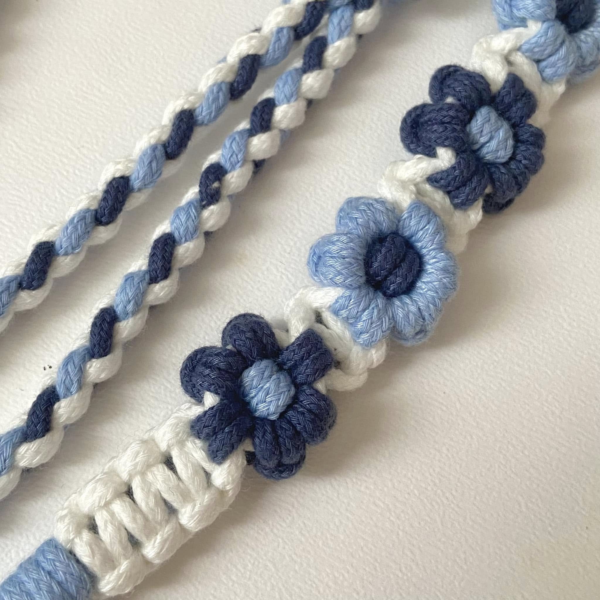 [Tặng thẻ cài ĐT] Dây đeo hoa đa năng Điện thoại, Thẻ Văn Phòng, Máy ảnh Điều Chỉnh B Bee