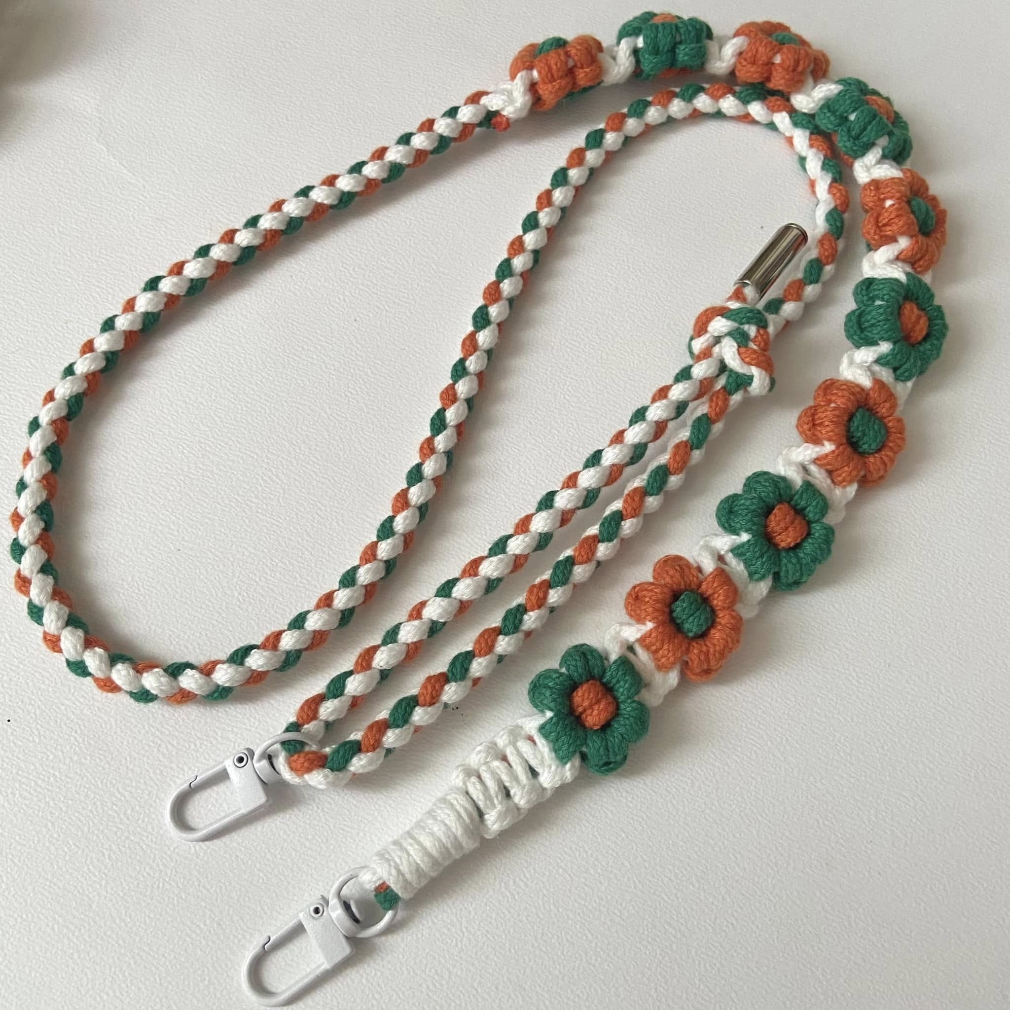 [Tặng thẻ cài ĐT] Dây đeo hoa đa năng thẻ văn phòng máy ảnh điều chỉnh độ dài Macrame handmade B Bee