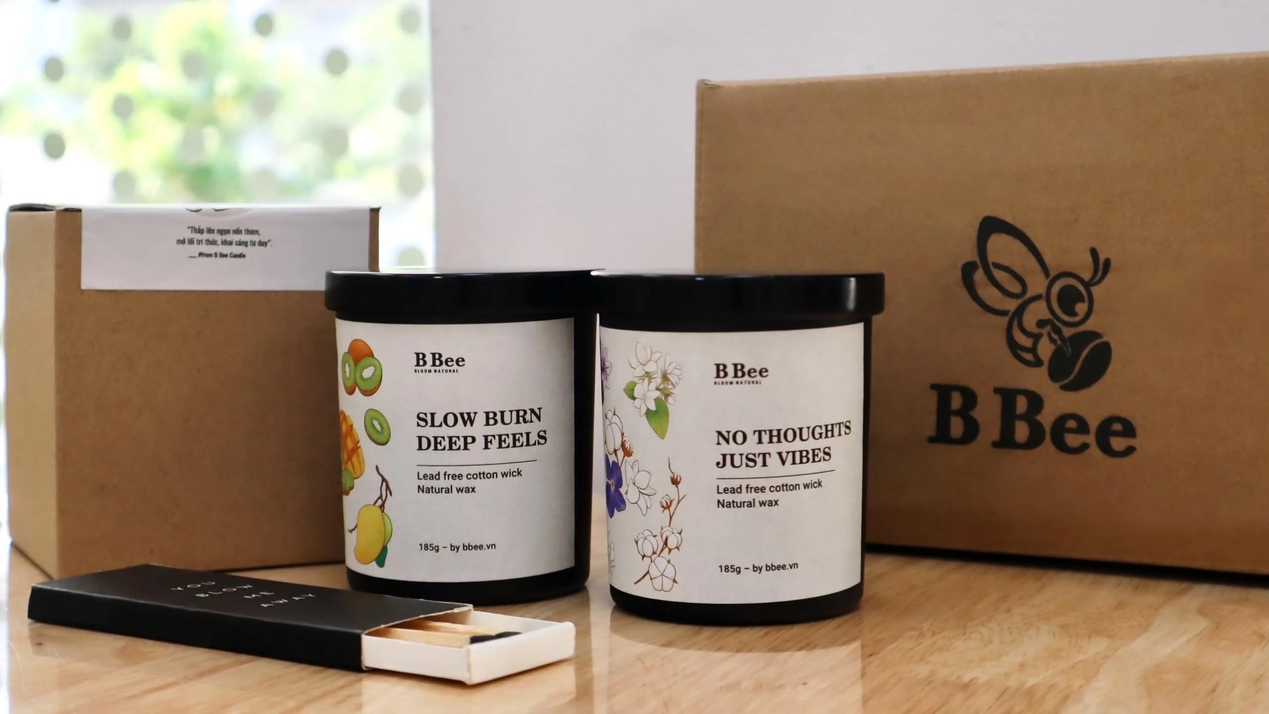 Slow Burn, Deep Feels Hương Trái Cây Ngọt Mát B Bee Candle